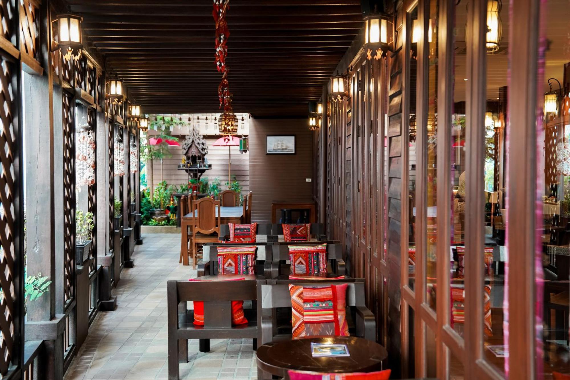 Pukha Nanfa Hotel Ngoại thất bức ảnh