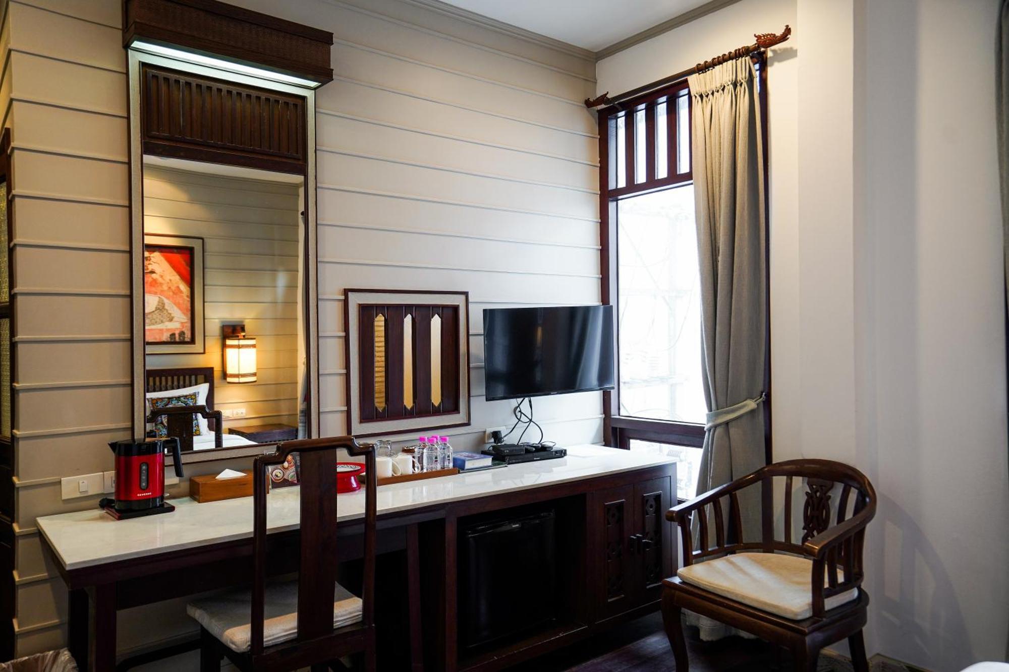 Pukha Nanfa Hotel Ngoại thất bức ảnh