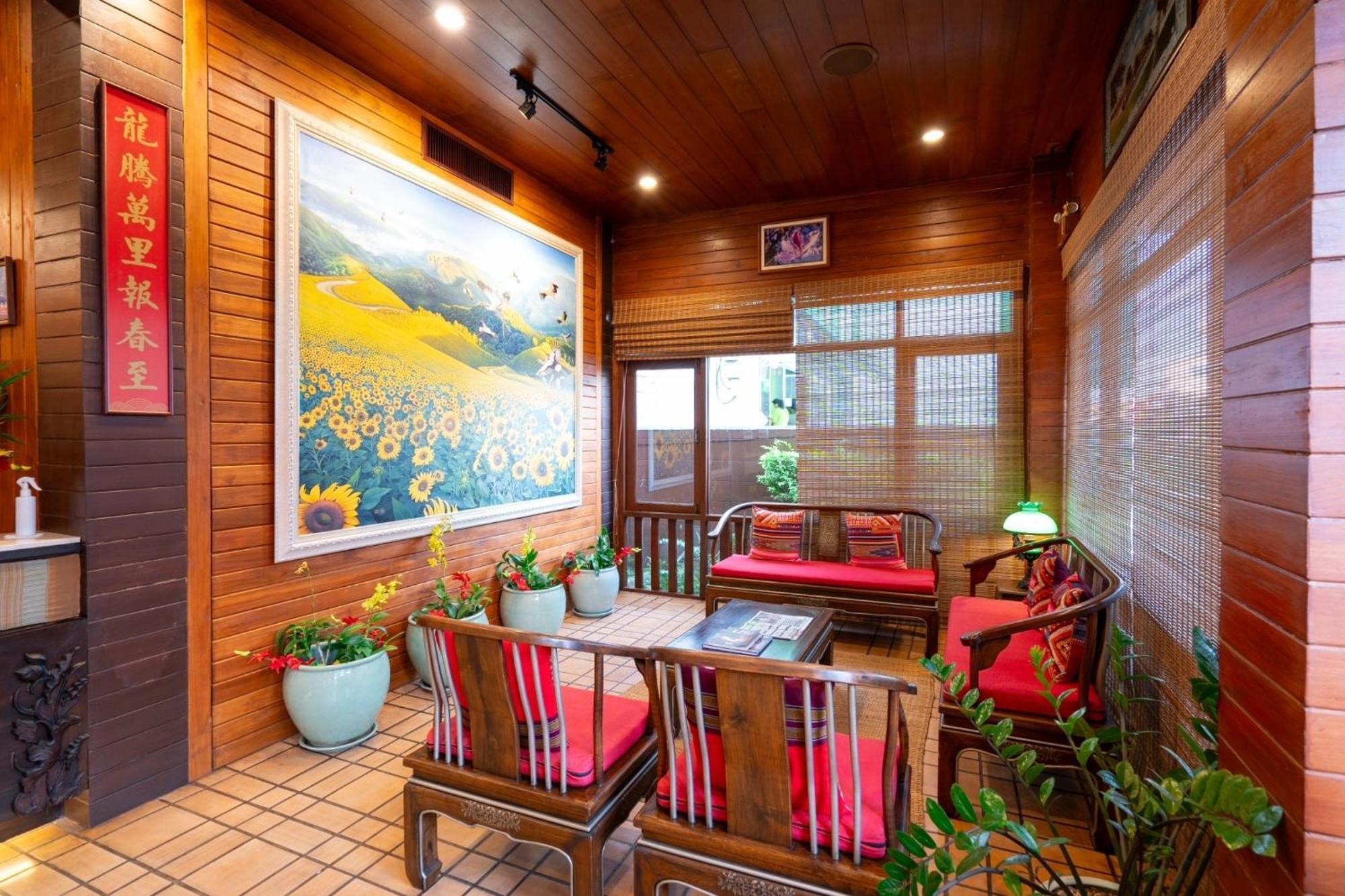 Pukha Nanfa Hotel Ngoại thất bức ảnh