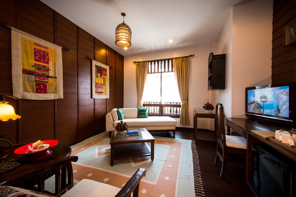 Pukha Nanfa Hotel Ngoại thất bức ảnh